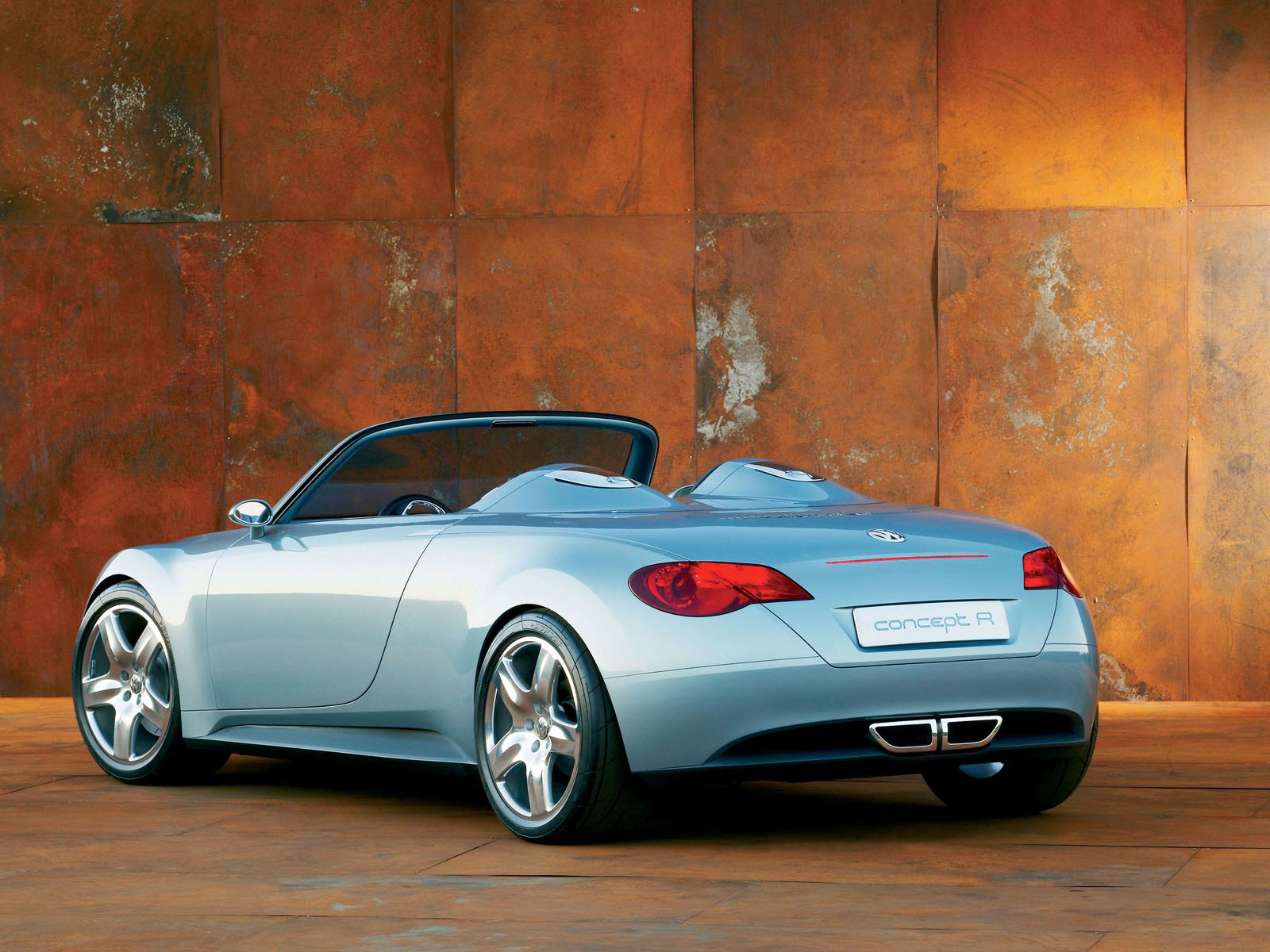 Volkswagen-Concept-R-003