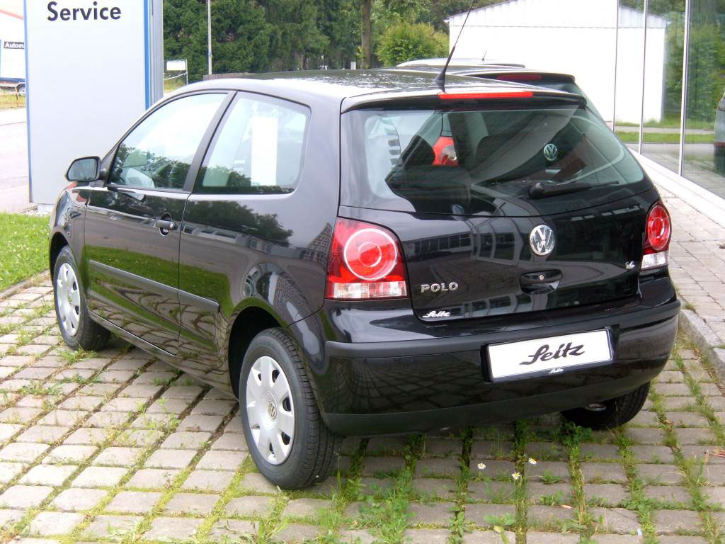 2005VolkswagenPolo1.403